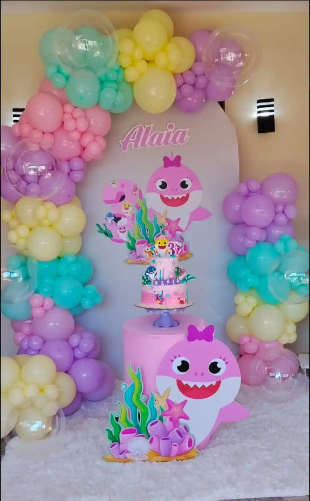 Baby Shark Bubble Garden